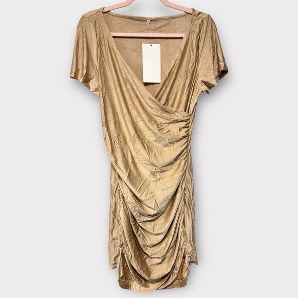 Dresses & Skirts - Women Mini Bodycon Gold short sleeve Y2K dress Size XL Event Party Formal